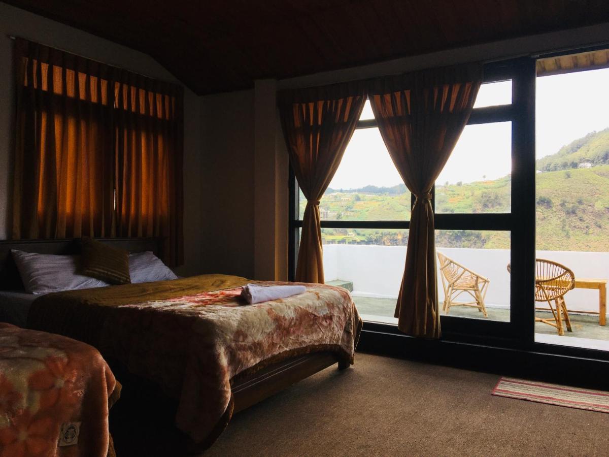 The Mount View By Liyozi Leasiure Hotel Nuwara Eliya Exterior photo